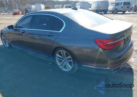 2016 BMW 750I xDrive из США, поврежденный, VIN WBA7F2C53GG417501
